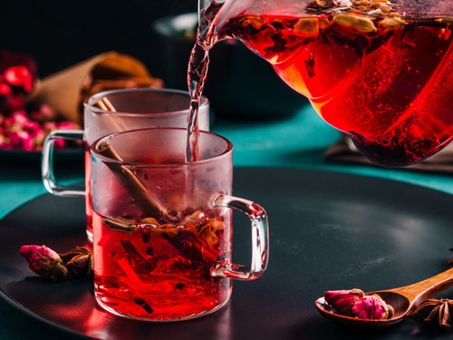 اشربي شاي الورد وإحمي نفسك من الأمراض المزمنة(ELLE العربية)