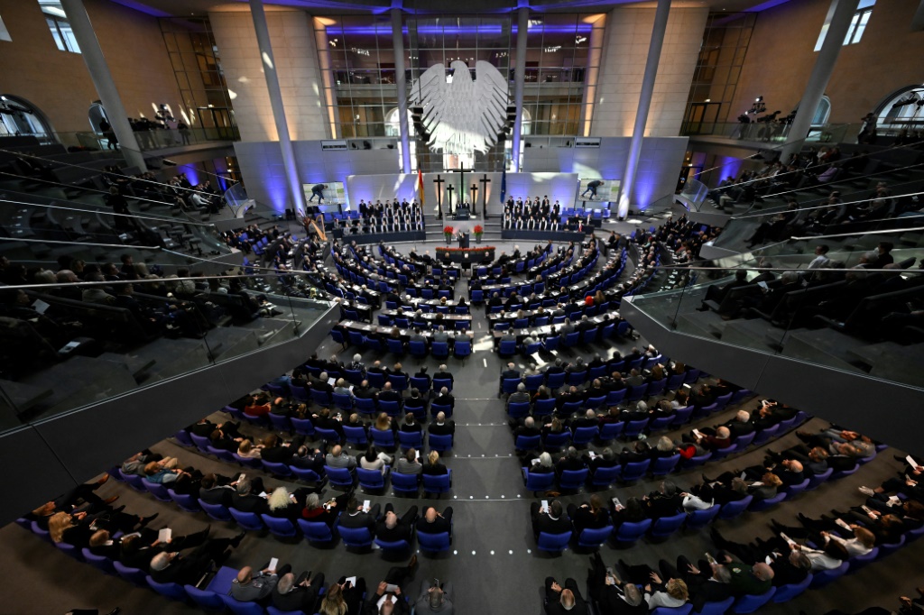جلسة عامة للبرلمان الألماني في 13 تشرين الثاني/نوفمبر 2022 في برلين (ا ف ب)