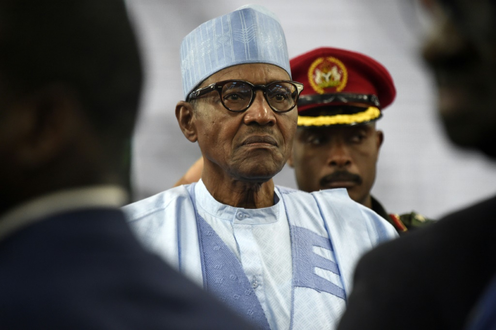 يتنحى الرئيس النيجيري محمد بخاري بعد فترتين في المنصب (ا ف ب)