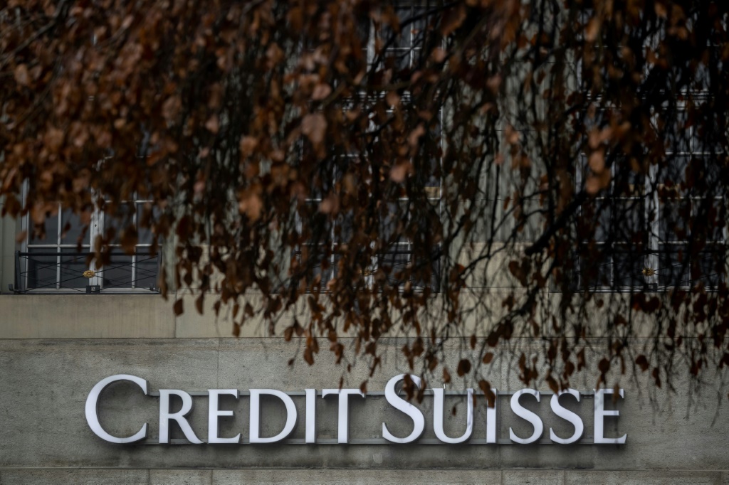 أعلن Credit Suisse المبتلى بالفضائح عن خسارة صافية قدرها 7.3 مليار فرنك سويسري (7.9 مليار دولار) لعام 2022 (أ ف ب)
