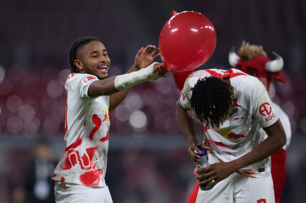 الفرنسي كريستوفر نكونكو مهاجم لايبزيغ الألماني سجّل ثلاثة أهداف في ست مباريات بدوري أبطال أوروبا هذا الموسم (ا ف ب)