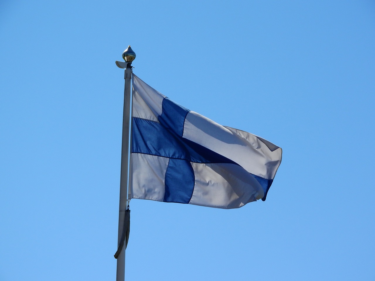 علم فنلندا (بيكسباي)