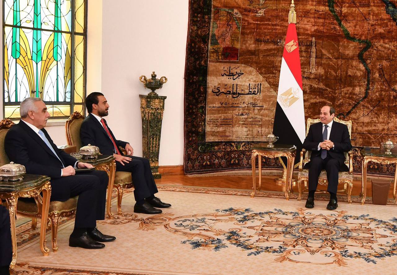 جانب من لقاء رئيس مجلس النواب العراقي محمد الحلبوسي والرئيس المصري عبدالفتاح السيسي (مجلس النواب العراقي تويتر)