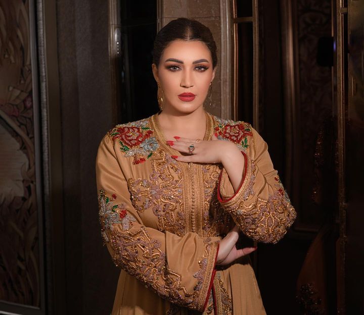 الفنانة المغربية اسماء لمنور (فيسبوك)