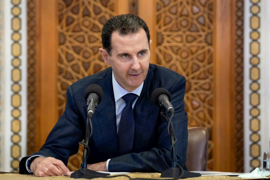        قطعت المملكة العربية السعودية وعدة دول عربية أخرى العلاقات مع الرئيس السوري بشار الأسد منذ أكثر من عقد (أ ف ب)