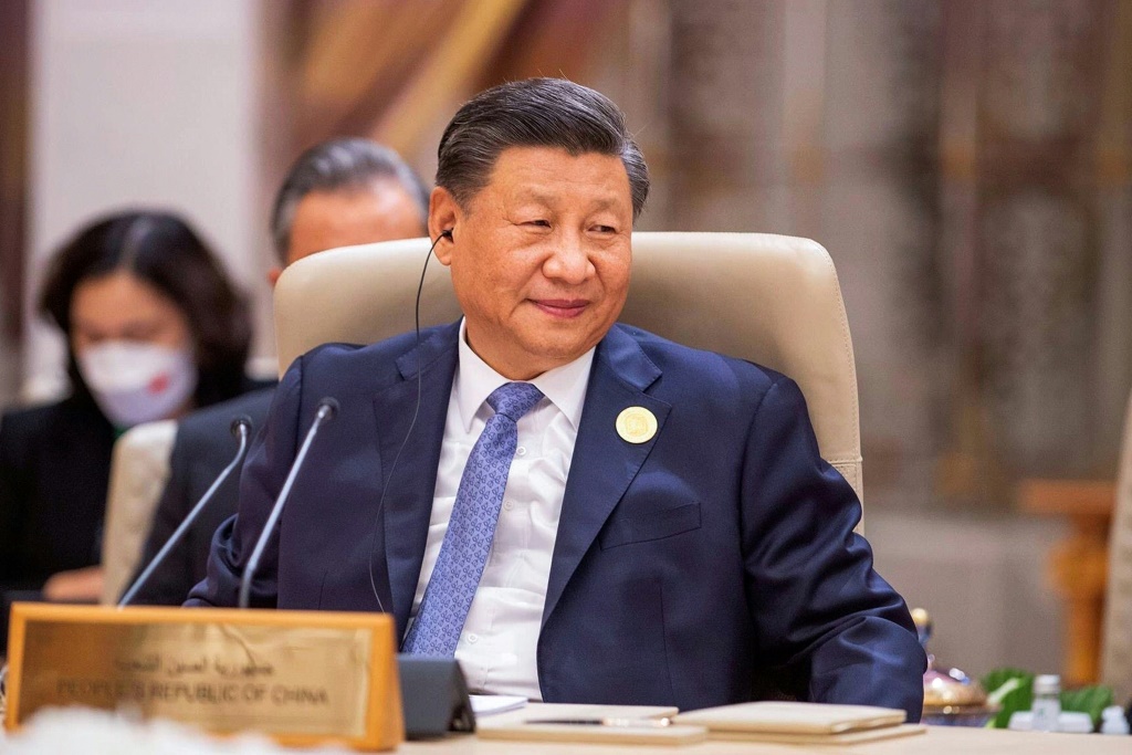 أشاد الرئيس الصيني شي جين بينغ بتخفيف حدة التوترات في الشرق الأوسط (ا ف ب)