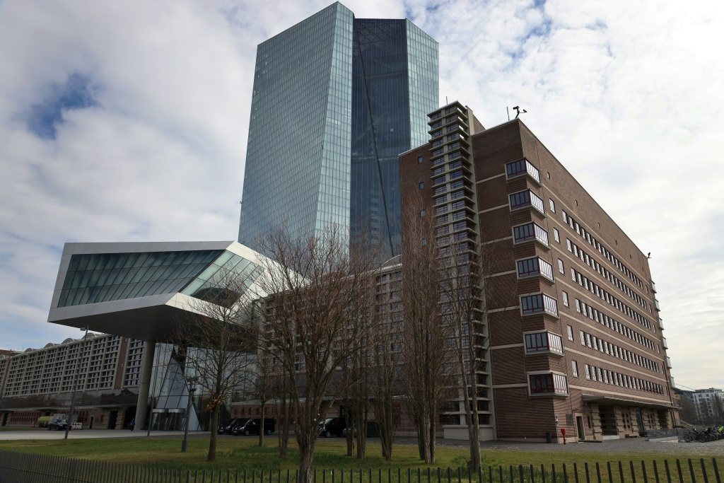 مبنى البنك المركزي الأوروبي في فرانكفورت في غرب ألمانيا في 16 آذار/مارس 2023 (ا ف ب)