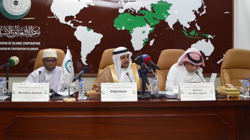 حذر الأمين العام لمنظمة التعاون الإسلامي، من "انزلاق السودان إلى منعطف الفوضى خاصة مع تداعيات تدفق العابرين إلى مصر وإثيوبيا وارتفاع عدد اللاجئين إلى تشاد" (الاناضول)
