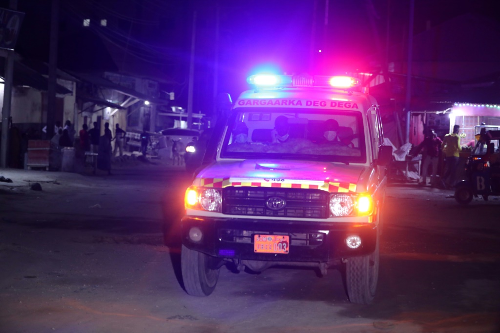 سيارة إسعاف في مقديشو في التاسع من حزيران/يونيو 2023 (ا ف ب)