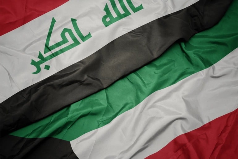صورة مركبة لعلم العراق وعلم الكويت (مواقع الكترونية)
