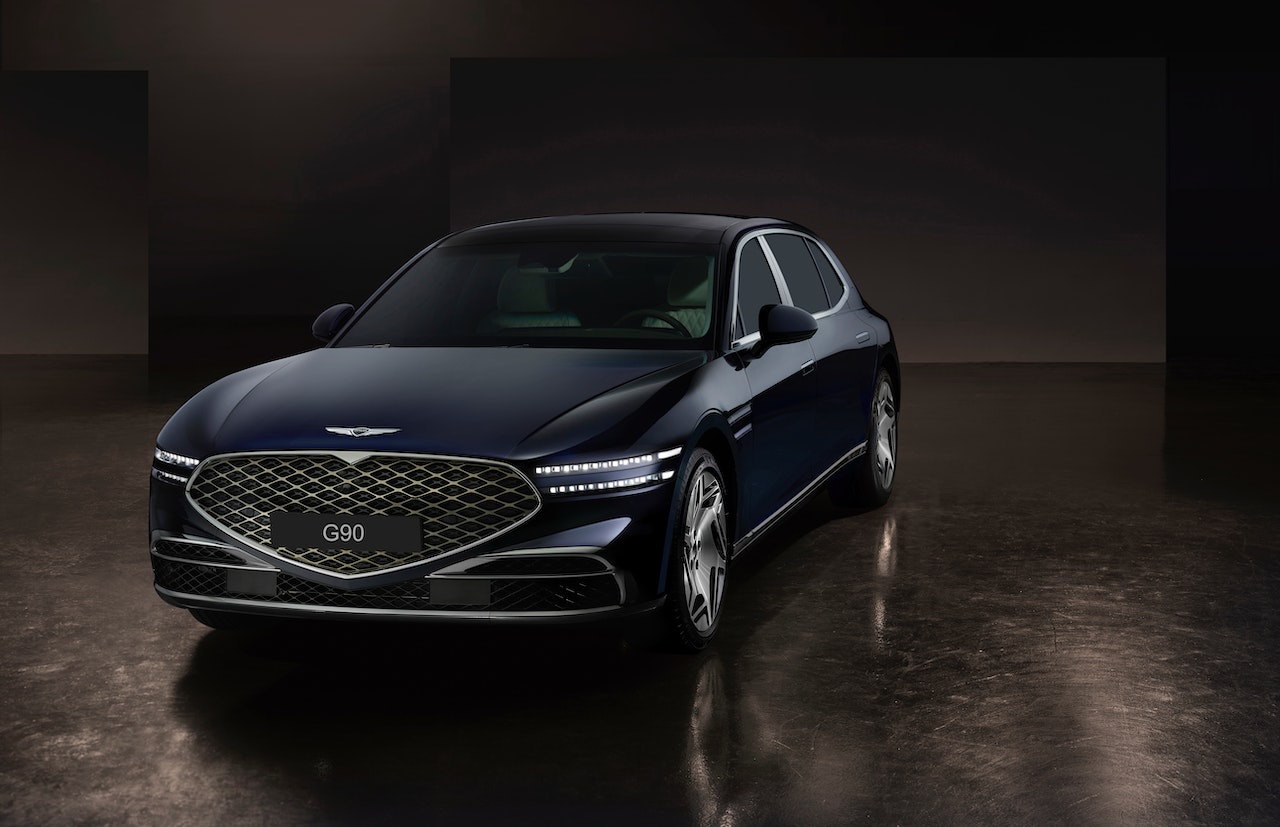 سيارة جنسس G90 (بيكسلز)
