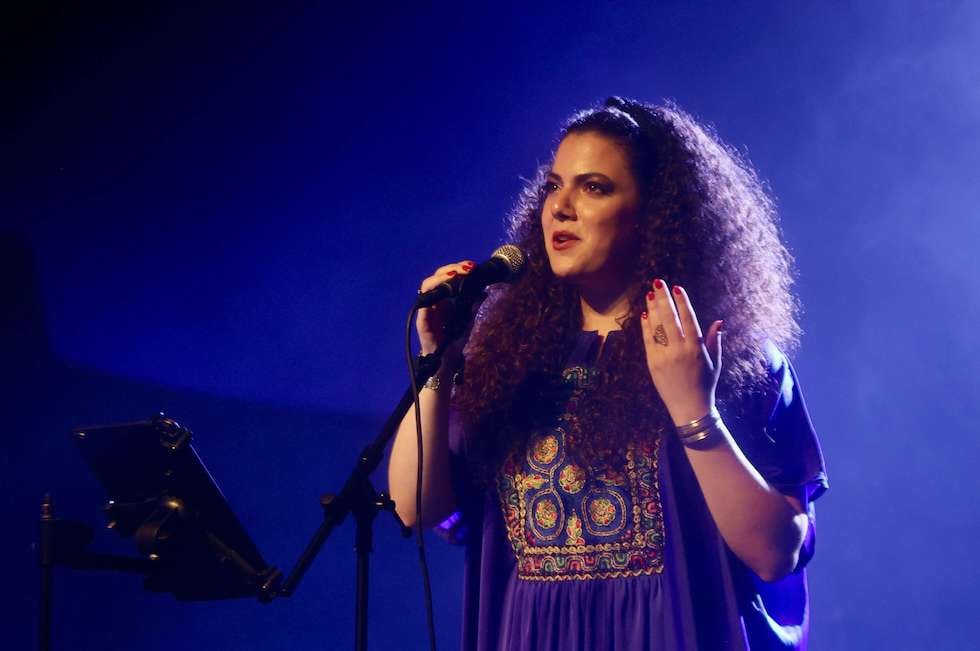 المغنية الفلسطينية ناي برغوثي (الاناضول)