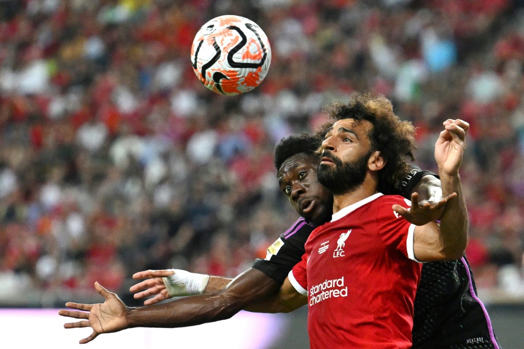 مهاجم ليفربول المصري محمد صلاح في لقطة له خلال مباراة فريقه الودية ضد بايرن ميونيخ الالماني الثاني من اب/اغسطس 2023 (ا ف ب)