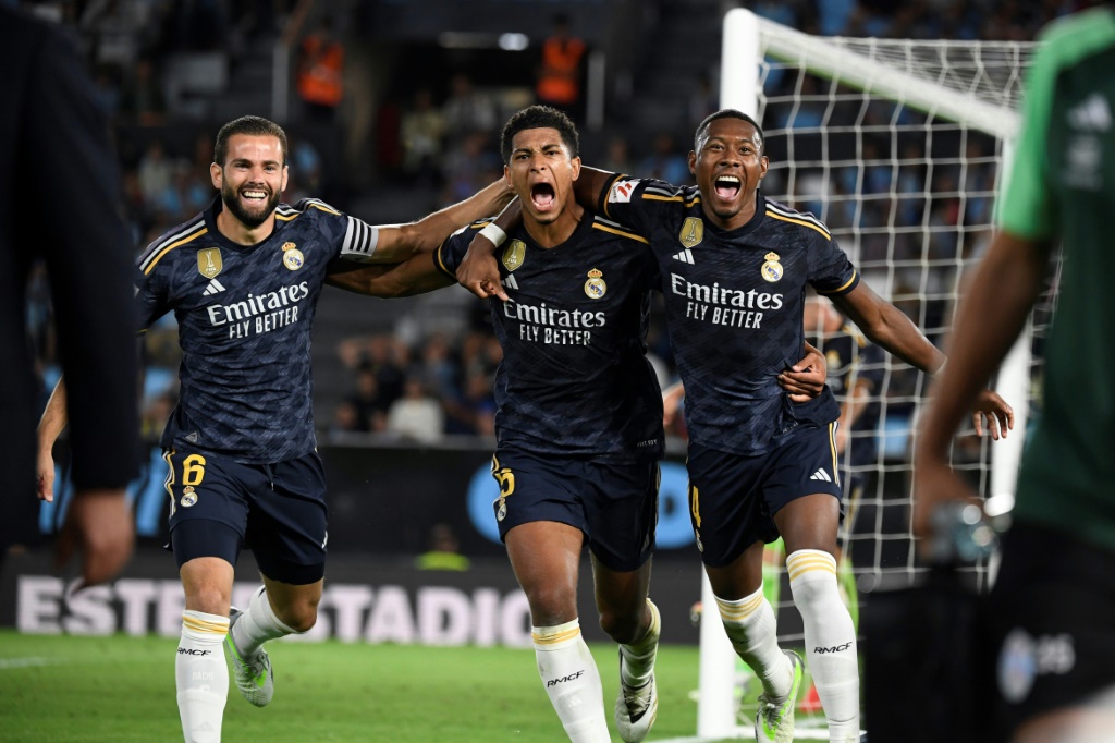 الانكليزي جود بيلينغهام لاعب ريال مدريد فرحا بهدفه في مرمى سلتا فيغو في الدوري الاسباني في 25 آب/أغسطس 2023 (ا ف ب)