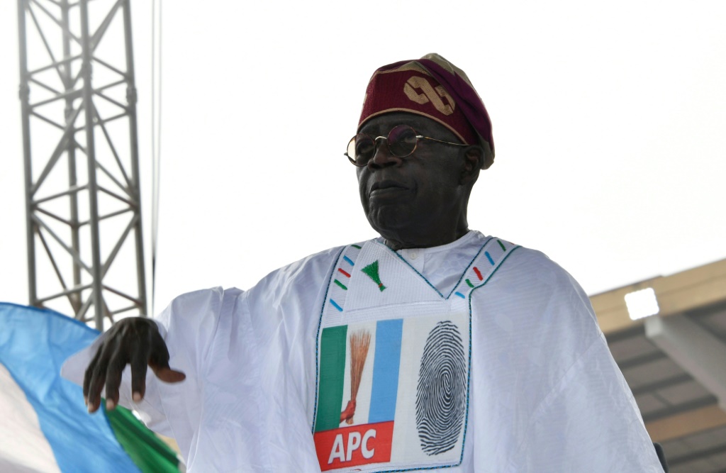 الرئيس النيجيري، بولا تينوبو (ا ف ب)