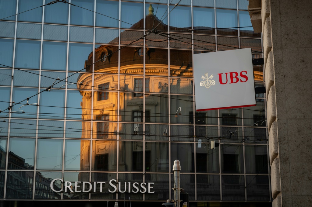    ومن المقرر أن يصدر UBS بيان دخل الربع الثاني في وقت مبكر من يوم الخميس، وهو ما يمثل النتائج الأولى المقدمة منذ الاندماج الضخم (أ ف ب)   