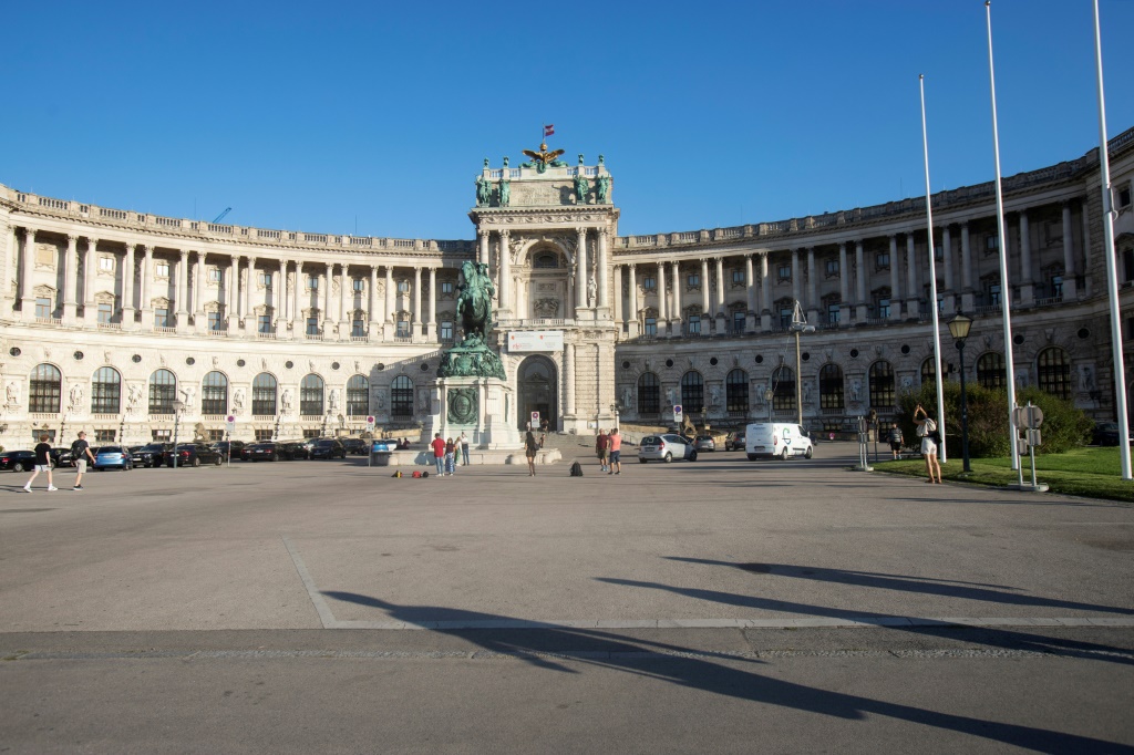 جانب من قصر هوفبورغ في فيينا بتاريخ السابع من أيلول/سبتمبر 2023 (ا ف ب)