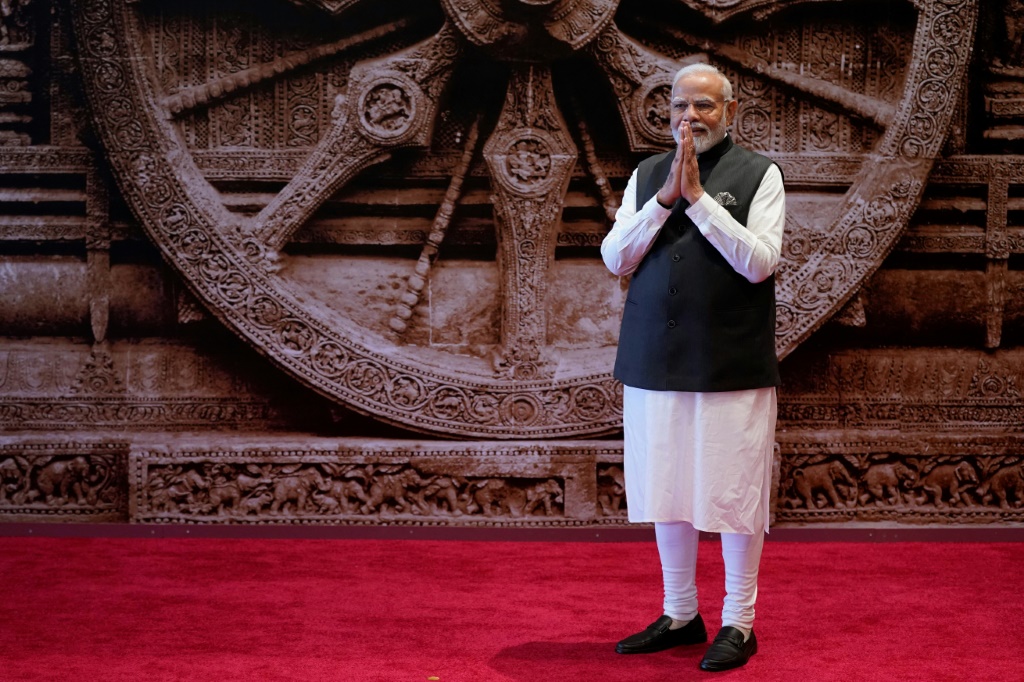 رئيس الوزراء الهندي ناريتدرا مودي لدى وضولها إلى قمة مجموعة العشرين في نيودلهي، في 9 أيلول/سبتمبر 2023 (ا ف ب)