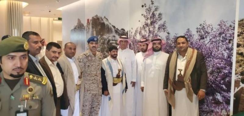 وفد جماعة الحوثي في الرياض (تواصل اجتماعي)