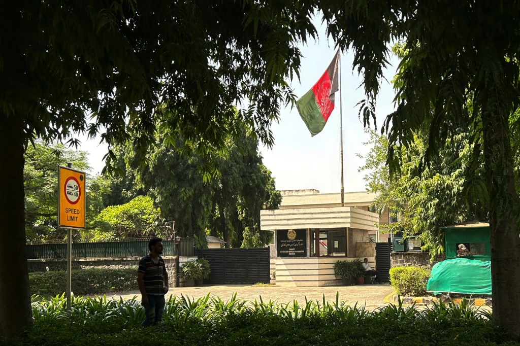 لقطة من مقر السفارة الأفغانية في نيودلهي بتاريخ 29 أيلول سبتمبر 2023 (ا ف ب)