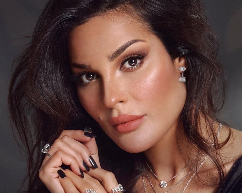 الفنانة اللبنانية نادين نسيب نجيم (مواقع الكترونية)