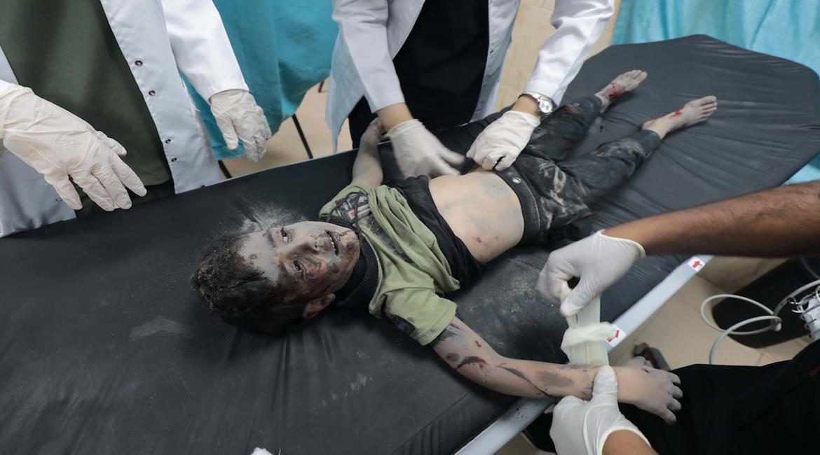 الارهابيون لايرون صور أطفال غزة الذي تقصفهم طائرات اسرائيل (وفا)