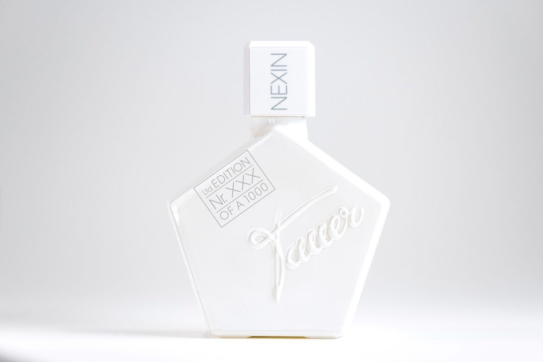 عطر "Nexin Tauer Perfumes" من تاور بيرفيومز (مواقع الكترونية)