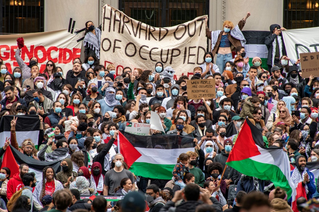 تجمع مؤيد للفلسطينيين في جامعة هارفرد الأميركية في 14 تشرين الأول/أكتوبر 2023 (ا ف ب)