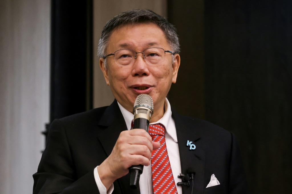 كو وين جي، رئيس حزب الشعب التايواني (TPP)، يترشح لمنصب الرئيس في انتخابات يناير في الجزيرة. (أ ف ب)   