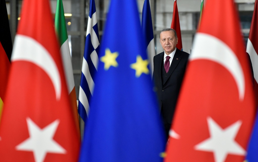    وتقول تركيا إنها لا تزال ملتزمة بعضوية الاتحاد الأوروبي لكن الخبراء والمسؤولين يحذرون من توقع تحسن حقيقي في العلاقات (ا ف ب)   