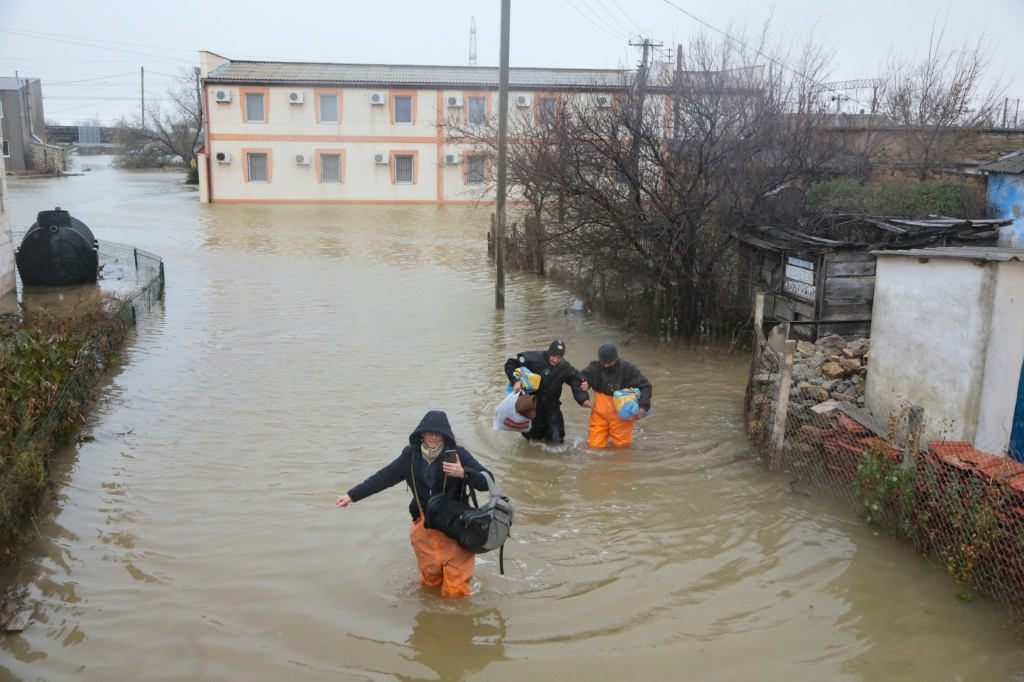  فيضانات في شبه جزيرة القرم في 27 تشرين الثاني/نوفمبر 2023 (ا ف ب)