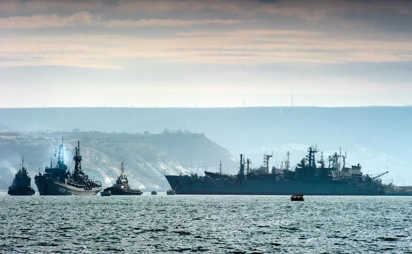 سفن أسطول البحر الأسود (سبوتنيك)