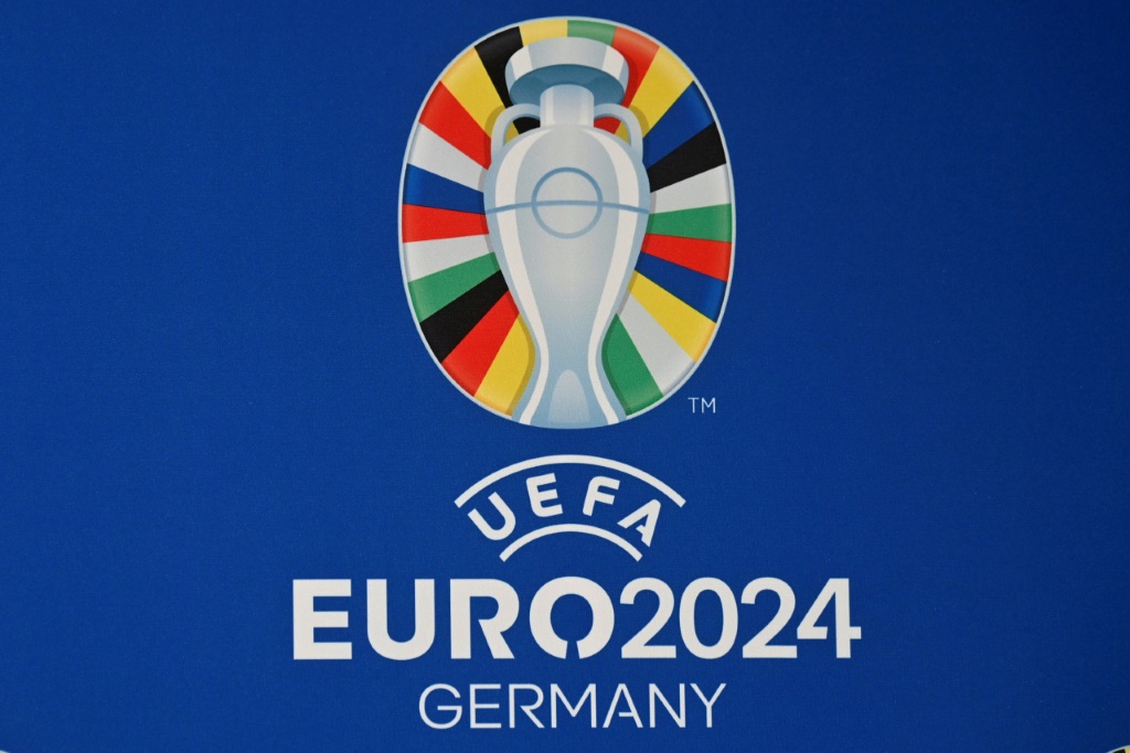 شعار كأس اوروبا 2024 المقررة في المانيا من 14 حزيران/يونيو الى 14 تموز/يوليو المقبلين. (ا ف ب)
