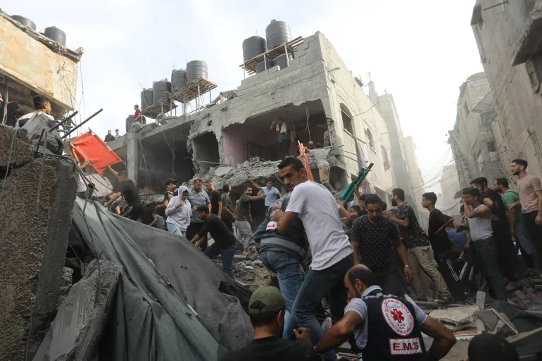 العدوان الإسرائيلي على غزة دمّر نصف المباني السكنية في القطاع وفق الأمم المتحدة (الأناضول)