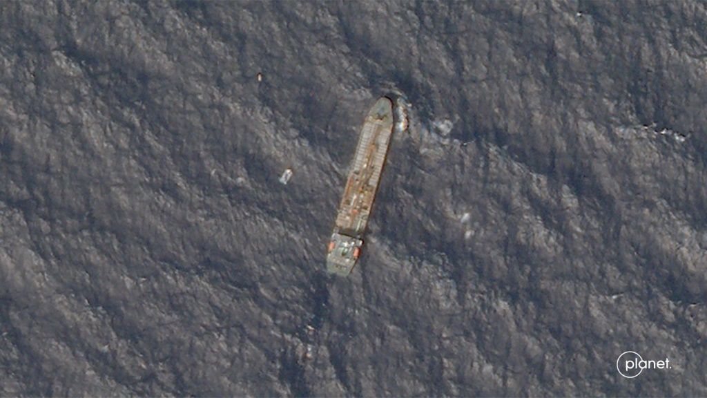 صورة غير مؤرخة نشرتها شركة "بلانيت لابز" في 27 تشرين الثاني/نوفمبر 2023 تُظهر لقطة لسفينة "سكاي فينوس" تمرّ عبر مضيق تايوان في أيلول/سبتمبر 2021 في فترة كانت منخرطة في عمليات تهريب نفط مفترضة (ا ف ب)