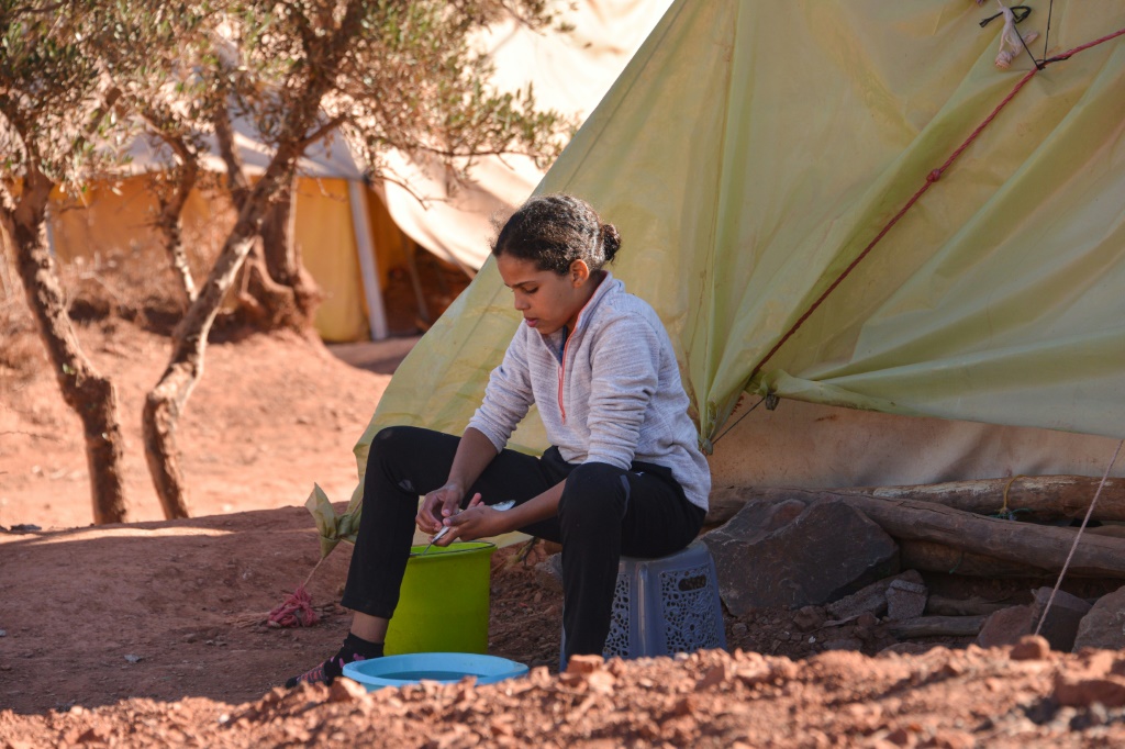 وأثار بطء وتيرة إعادة الإعمار مخاوف في منطقة مغربية كان الفقر فيها مرتفعا حتى قبل زلزال سبتمبر المدمر (ا ف ب)
