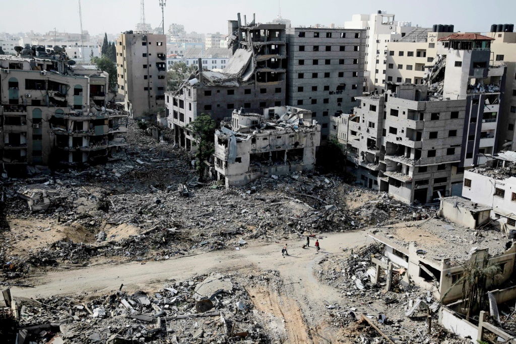 الدمار الذي لحق بغزة (ا ف ب)