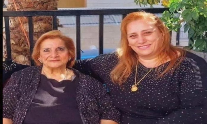 السيدتان المسيحيتان الشهيدتان (أم مسنة وابنتها) من الطائفة الكاثوليكية في غزة (مواقع التواصل الجتماعي)