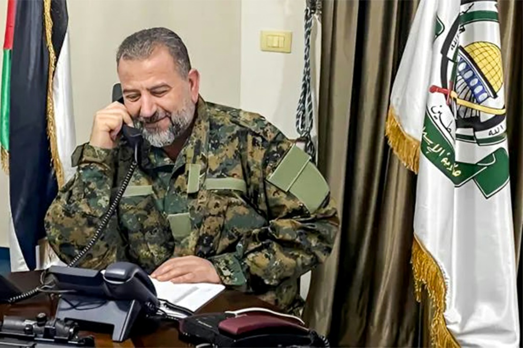 الشهيد صالح العاروري نائب رئيس المكتب السياسي لحركة حماس (أ ف ب)