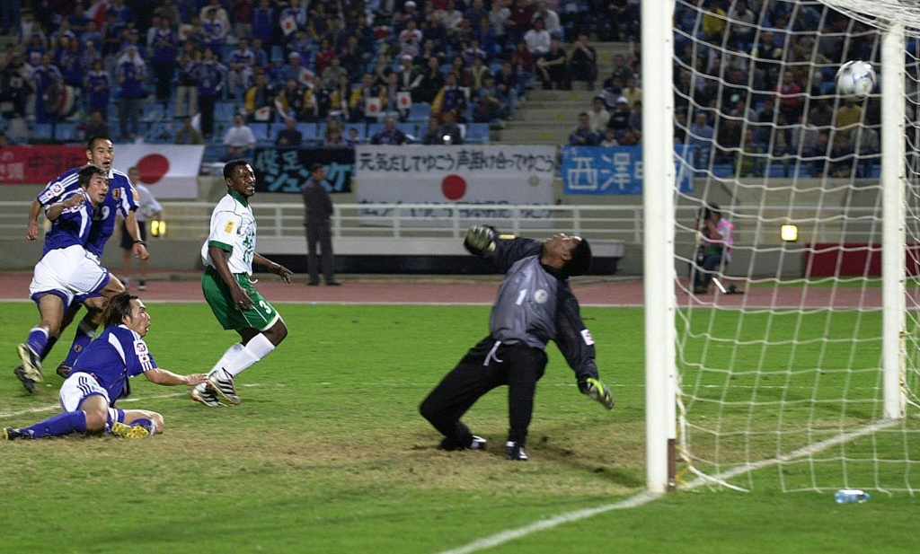  فازت اليابان على السعودية 1-0 في نهائي كأس آسيا لبنان 2000 (ا ف ب)