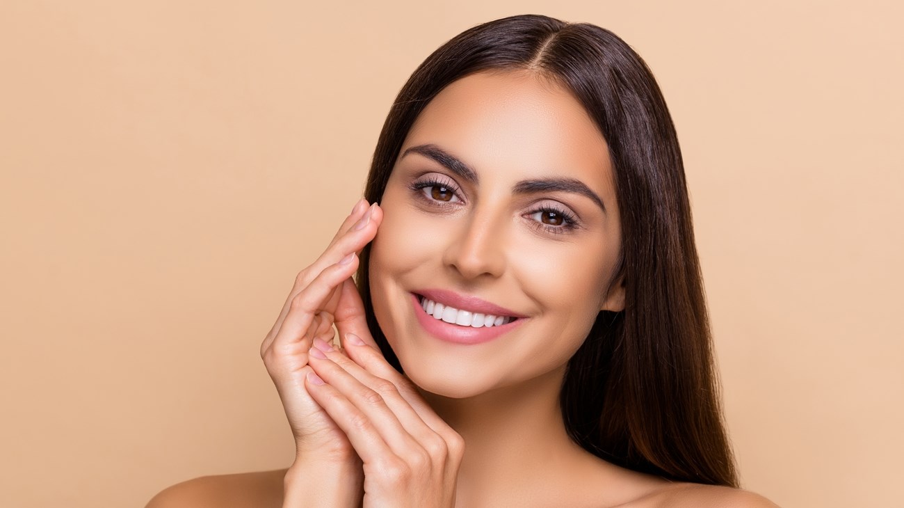 خطوات يجب اتخاذها للحصول على بشرة مشرقة وصحية (زهرة الخليج)
