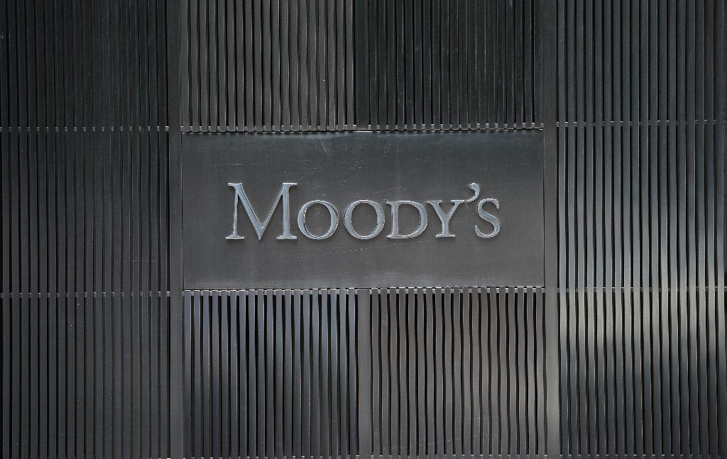شعار وكالة التصنيف الائتماني "موديز" في مقرها في نيويورك، في 18 أيلول/سبتمبر 2012 (ا ف ب)   