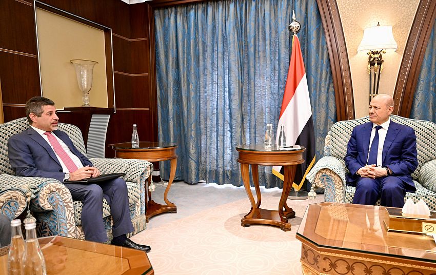 الرئيس اليمني: دعم الحكومة هو السبيل لوقف مغامرات الحوثيين على الصعيدين الوطني والاقليمي