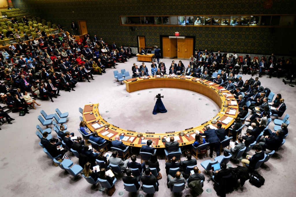 من جلسة لمجلس الأمن الدولي في مقر الأمم المتحدة في نيويورك بتاريخ 23 شباط/فبراير 2024 (ا ف ب)