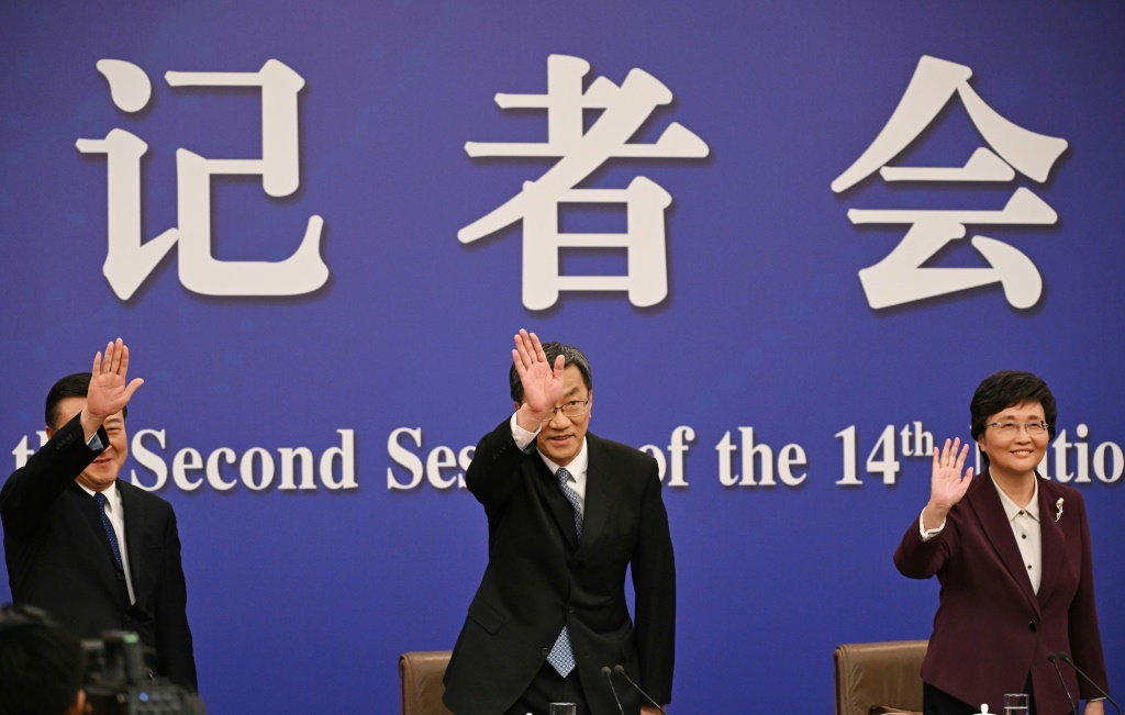    هيمنت قضايا الاقتصاد والأمن على اجتماعات صناع القرار السياسي الصينيين في بكين هذا الأسبوع (أ ف ب)   