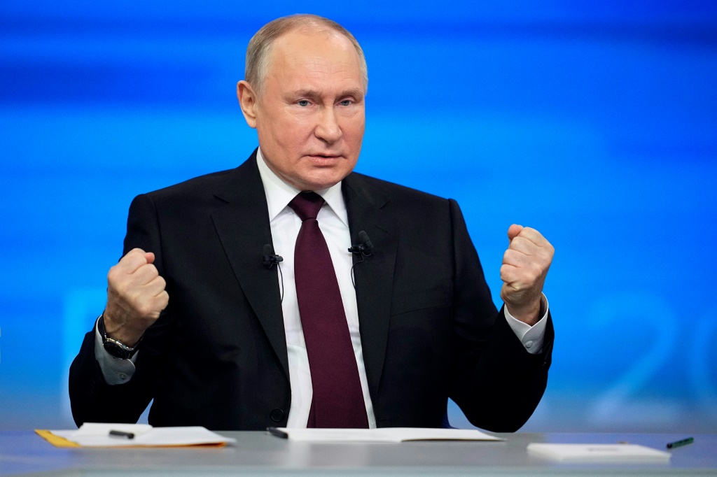 الرئيس الروسي فلاديمير بوتين يتحدث خلال مؤتمر صحافي في 14 كانون الأول/ديسمبر 2023 (ا ف ب)