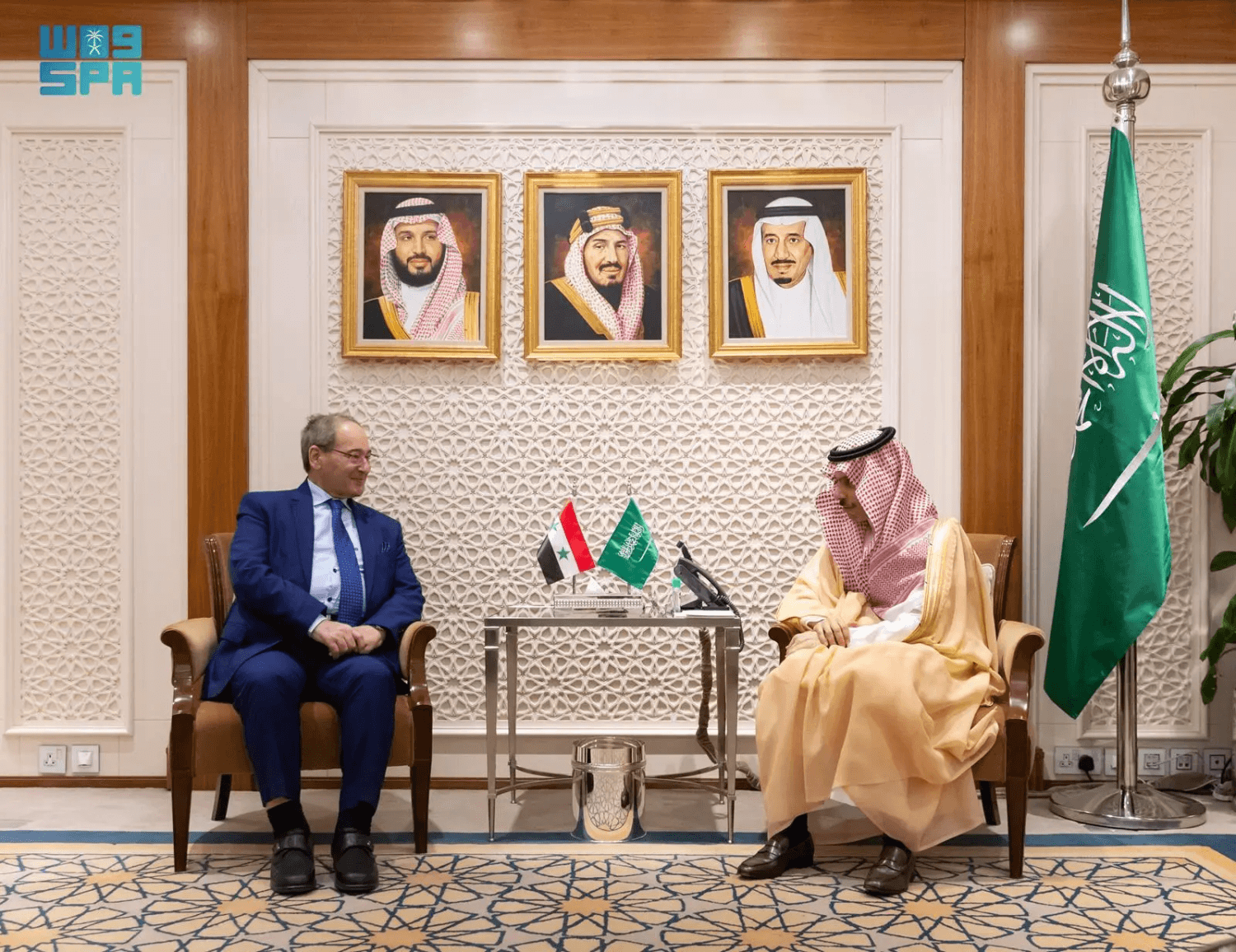 وزير الخارجية السعودي خلال استقباله المقداد (واس)