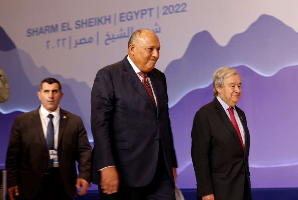 وزير الخارجية المصري، سامح شكري مه انطونيو عوتيرش الأمين العام للامم المتحدة (أ ف ب)