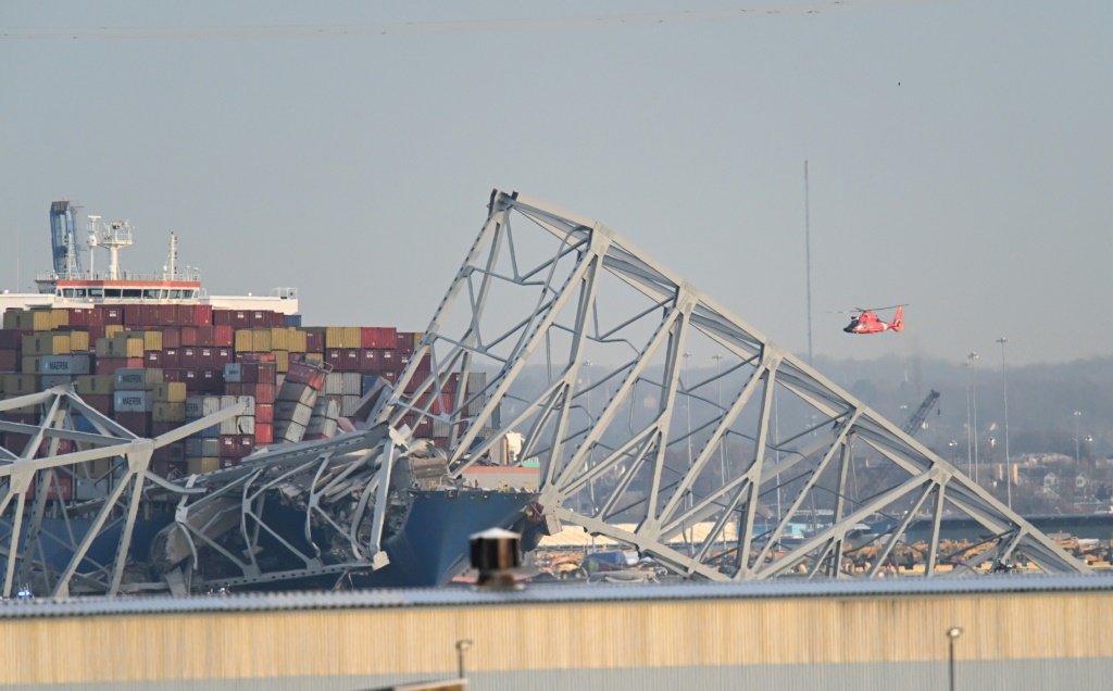 جسر فرنسيس سكوت كي في بالتيمور في ماريلاند في 26 آذار/مارس 2024 (ا ف ب)
