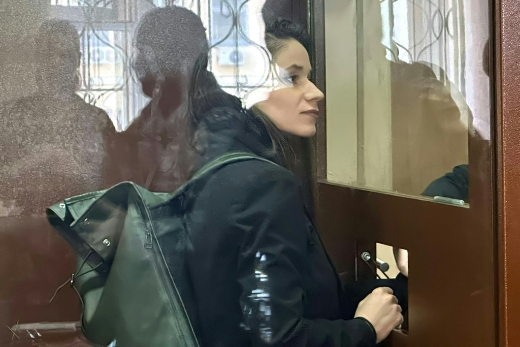 ويقول ممثلو الادعاء إن كرافتسوفا شاركت في "منظمة متطرفة"، وهي اتهامات تصل عقوبتها إلى السجن لمدة ست سنوات. (أ ف ب)   